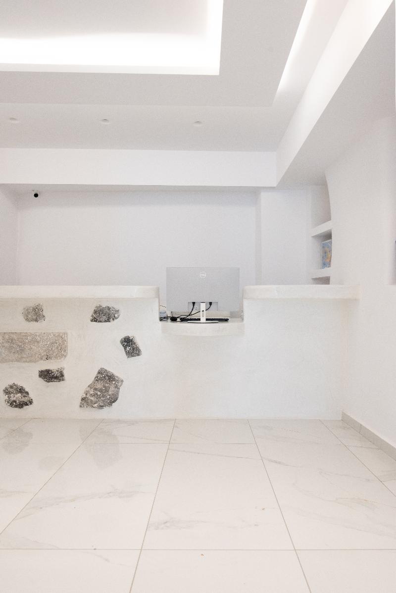Caldera Cliff Illusion Suites - Lobi