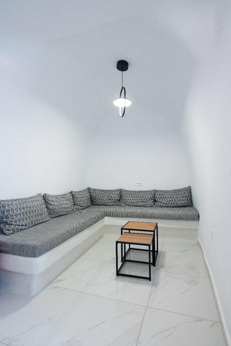 Caldera Cliff Illusion Suites - Lobi
