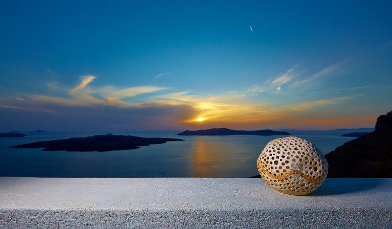 Caldera Cliff Illusion Suites - Genel