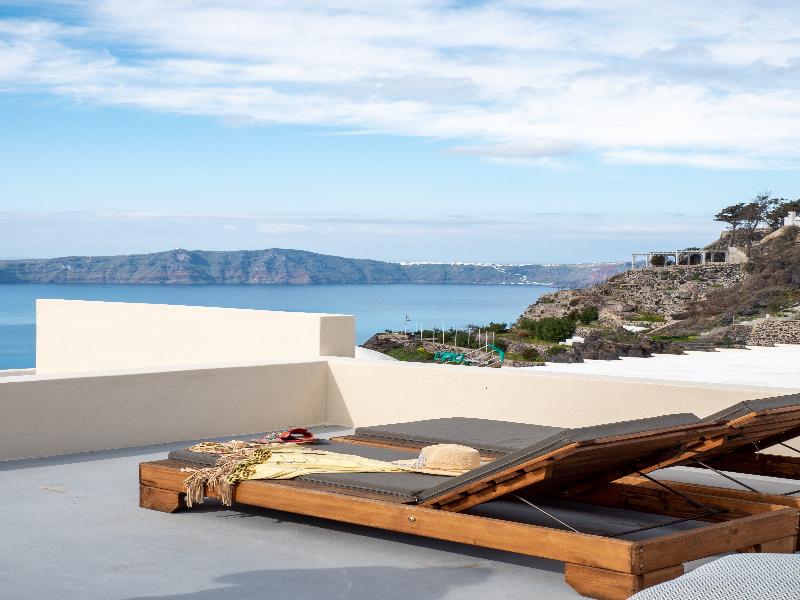 Caldera Cliff Illusion Suites - Oda