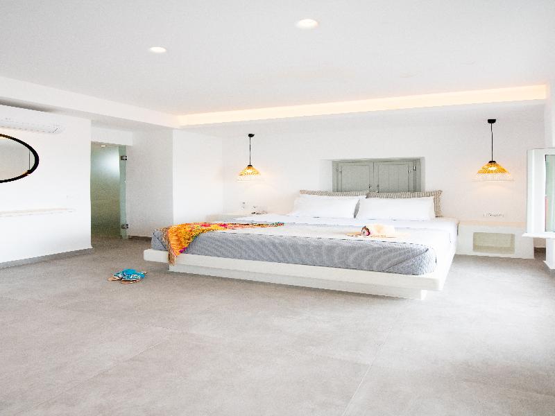 Caldera Cliff Illusion Suites - Oda