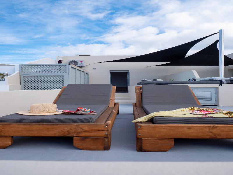 Caldera Cliff Illusion Suites - Oda