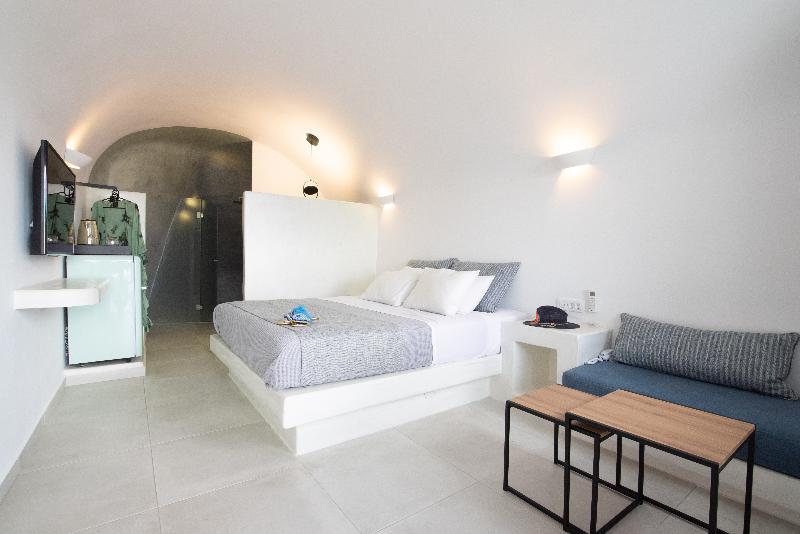 Caldera Cliff Illusion Suites - Oda