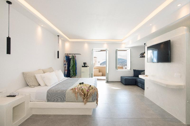 Caldera Cliff Illusion Suites - Oda