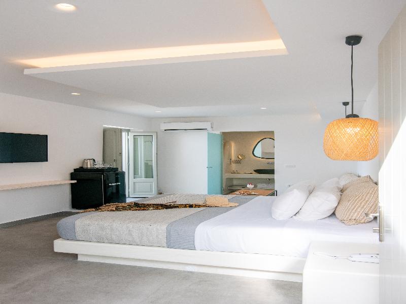 Caldera Cliff Illusion Suites - Oda