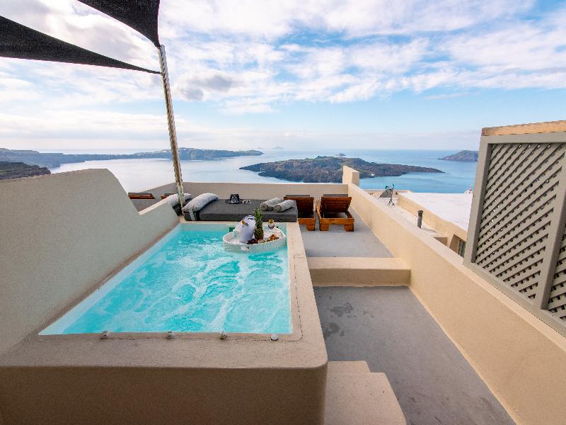 Caldera Cliff Illusion Suites - Oda