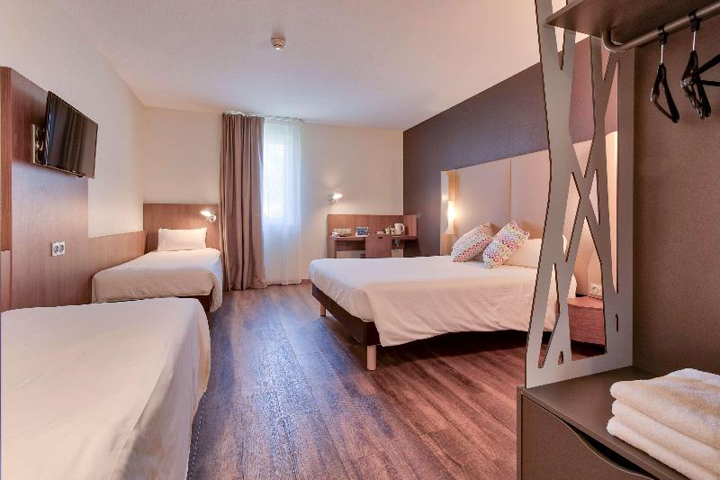 Campanile Saint Jean De Luz - Oda