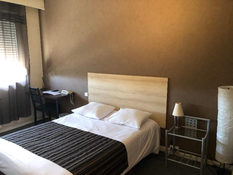 Adonis Lyon Est Hotel Artys - Oda