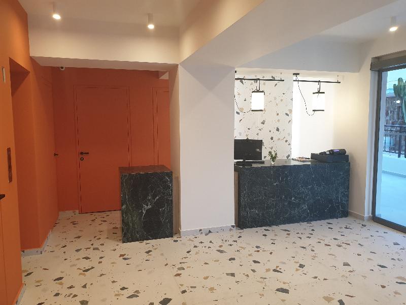 Mazoren Art Hotel - Lobi