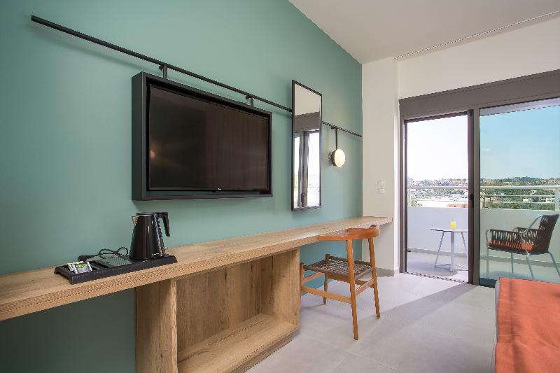 Mazoren Art Hotel - Oda
