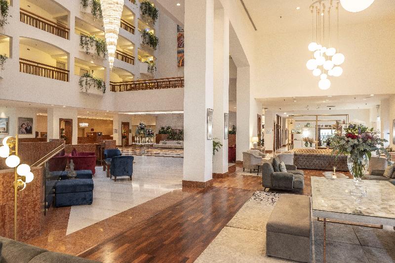 St Raphael Resort - Lobi