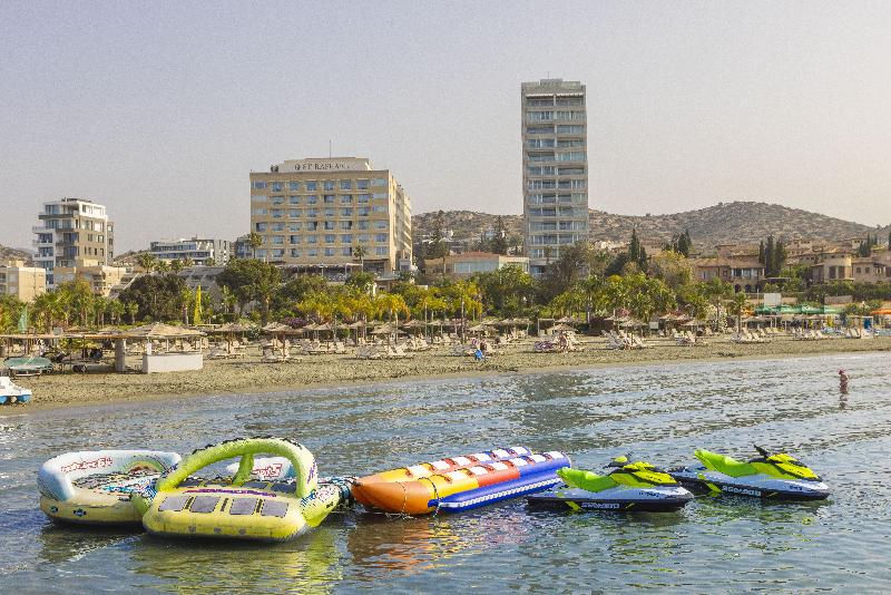 St Raphael Resort - Aktivite