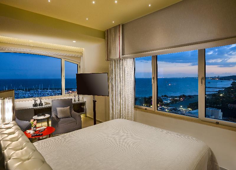 St Raphael Resort - Oda