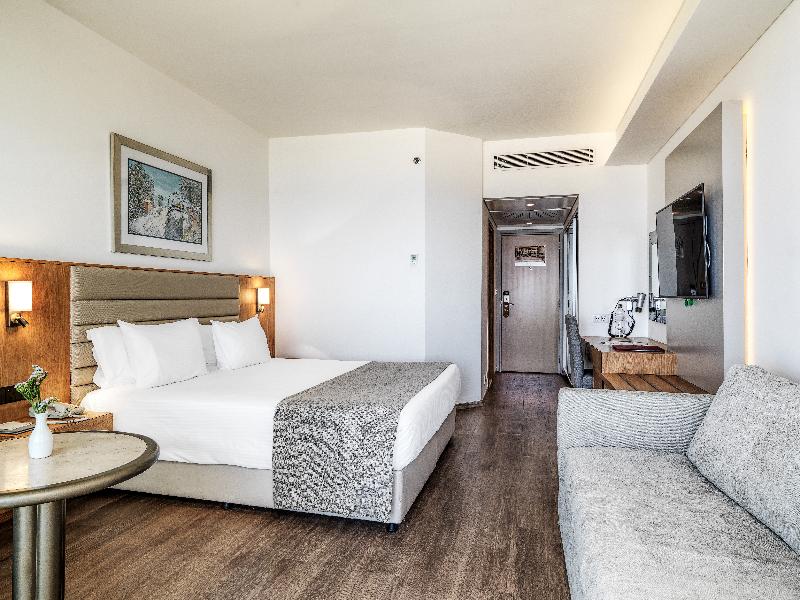St Raphael Resort - Oda