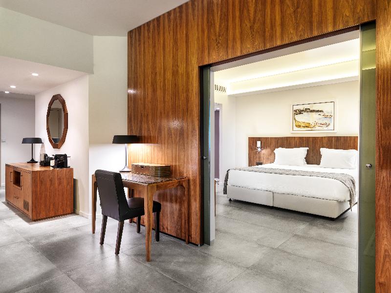 St Raphael Resort - Oda