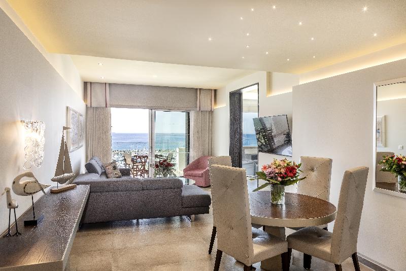 St Raphael Resort - Oda