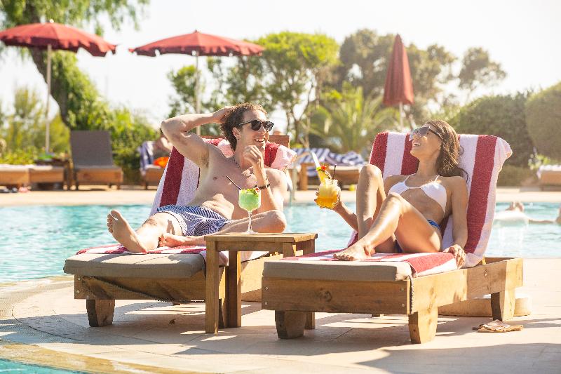 St Raphael Resort - Havuz