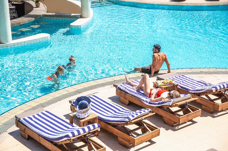 St Raphael Resort - Havuz