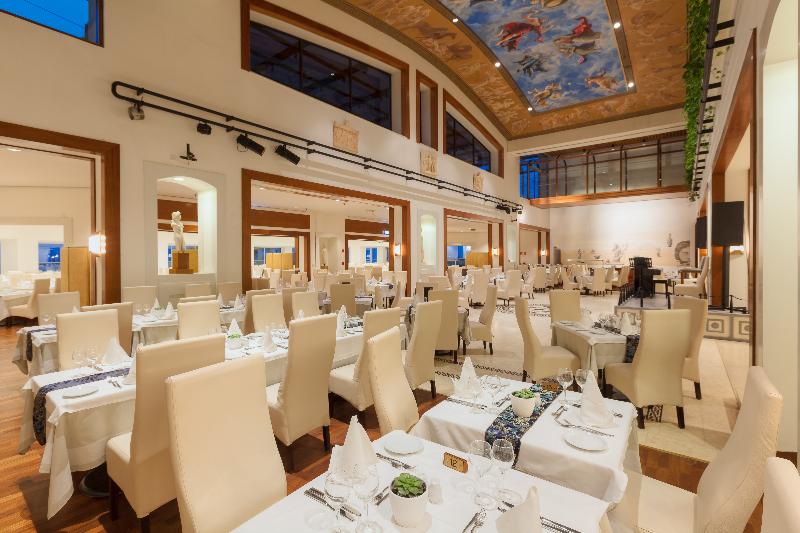 St Raphael Resort - Restoran