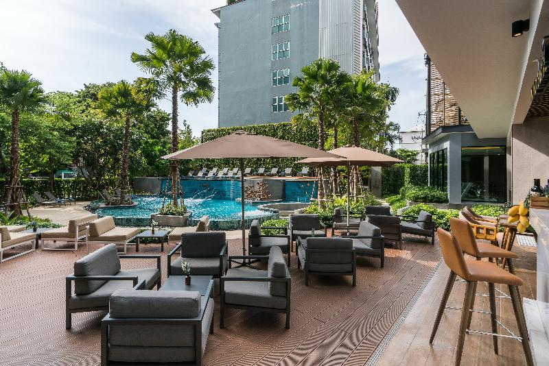 Hotel Amber Pattaya - Bar
