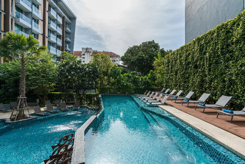 Hotel Amber Pattaya - Havuz