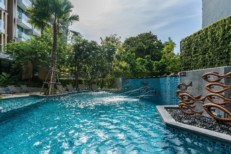 Hotel Amber Pattaya - Havuz