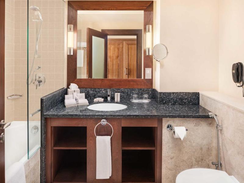 JA The Resort – JA Lake View Hotel, Dubai - Oda