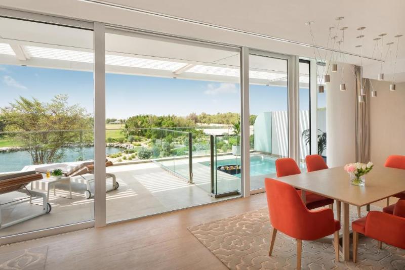 JA The Resort – JA Lake View Hotel, Dubai - Oda