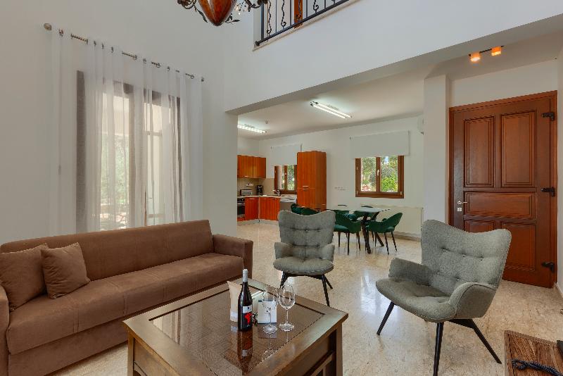 Aphrodite Hills Residences Superior Villas - Oda