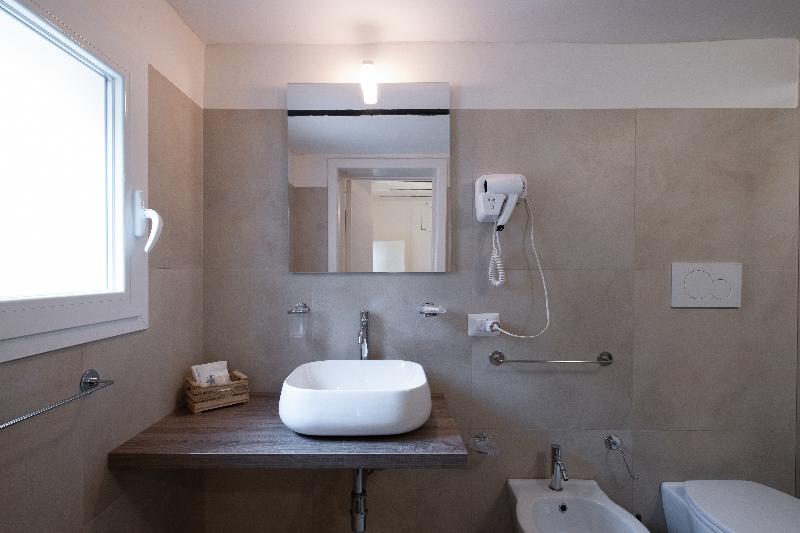 Ada Suite & Spa - Oda