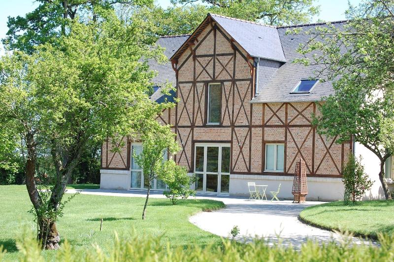 Le Château D'Apigné - Genel