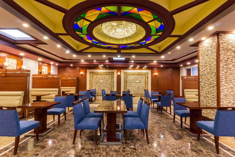 Wyndham Garden Dammam - Restoran