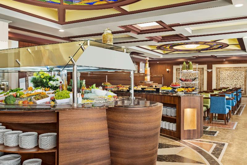 Wyndham Garden Dammam - Restoran