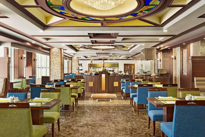 Wyndham Garden Dammam - Restoran
