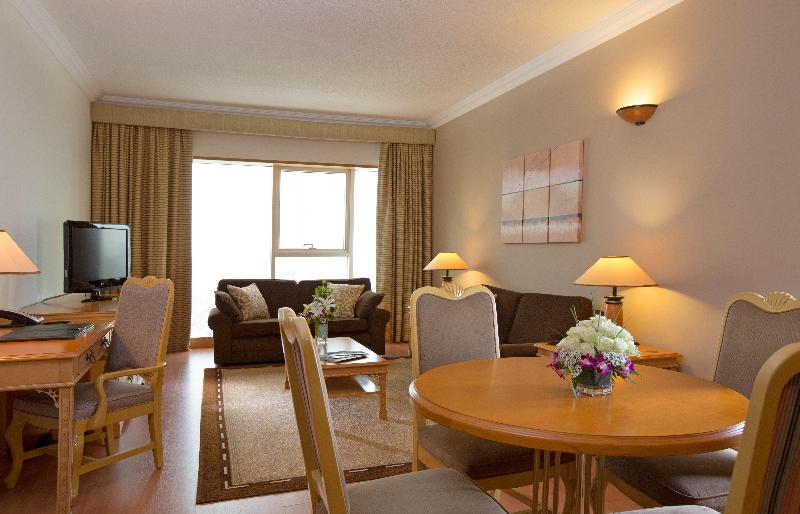 Millennium Plaza Downtown Suites exCrowne Plaza Ap - Oda