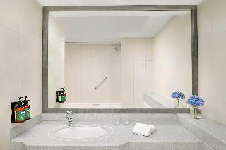 Millennium Plaza Downtown Suites exCrowne Plaza Ap fotoÄŸrafÄ±