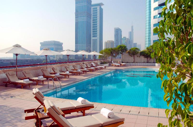 Millennium Plaza Downtown Suites exCrowne Plaza Ap - Havuz