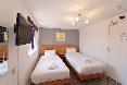 The Royal Alexandra Hotel by Compass Hospitality oda fotoğrafı