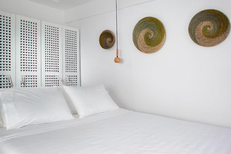 Amity Suites - Lobi