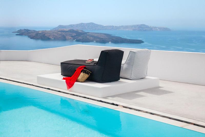 Amity Suites - Genel