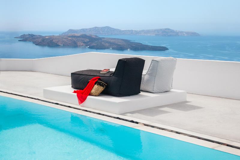 Amity Suites - Havuz