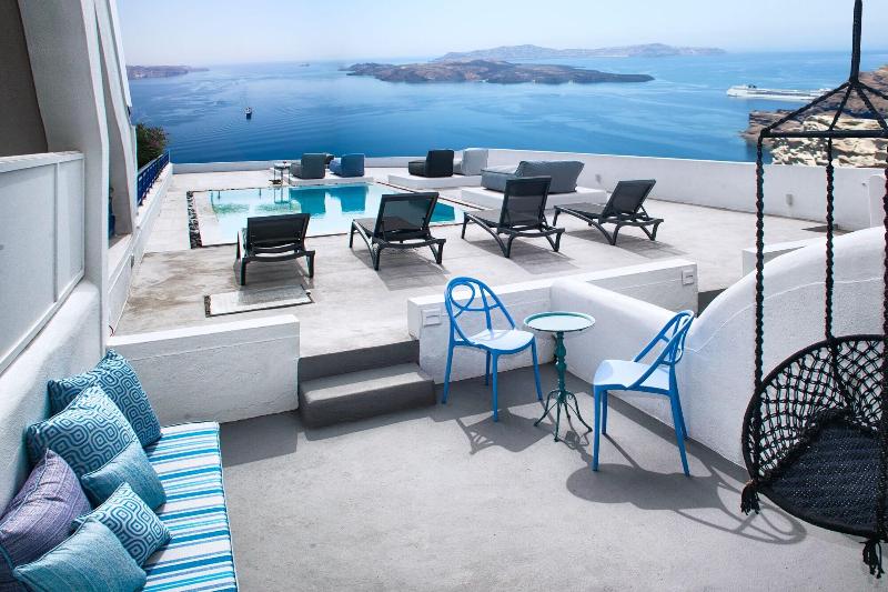 Amity Suites - Teras