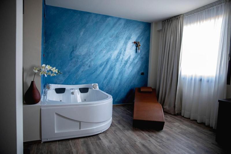 Casta Hotel - Genel
