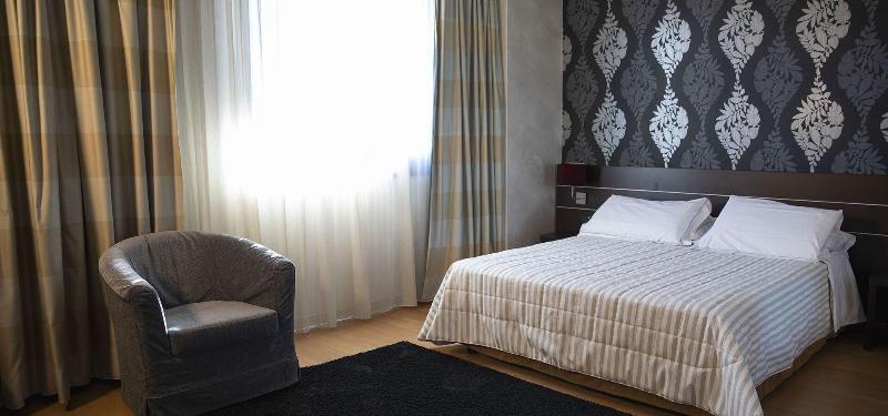 Casta Hotel - Oda