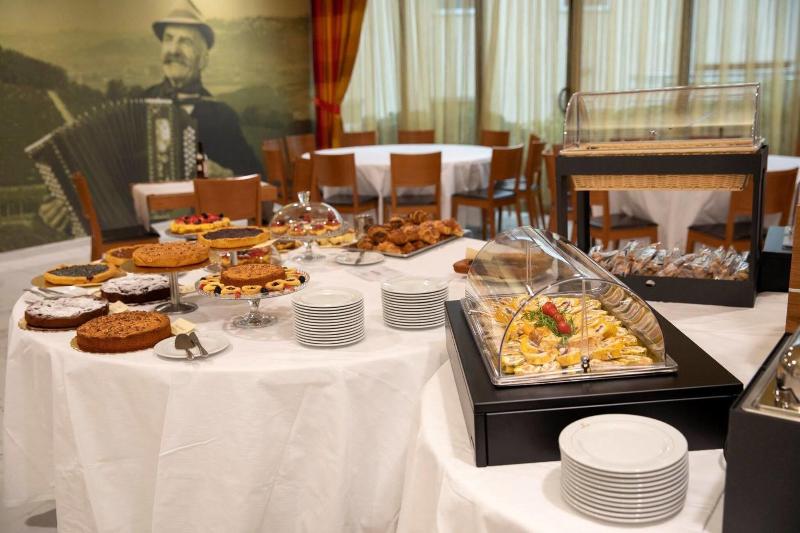 Casta Hotel - Restoran