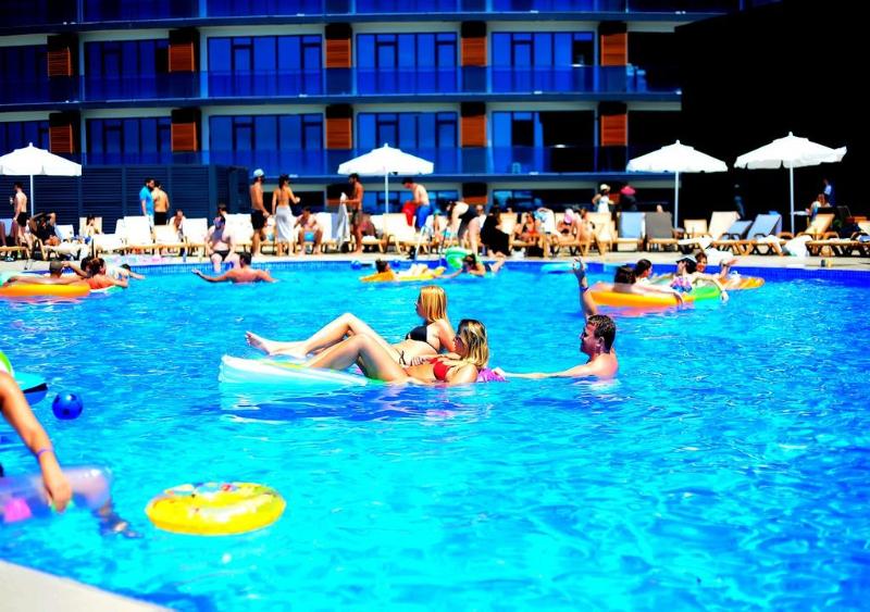 Euphoria Apartments & Residence - Havuz