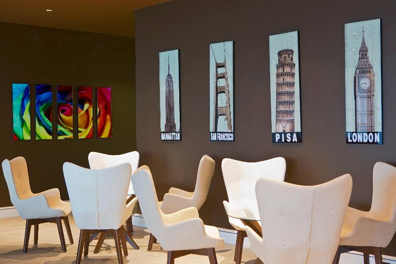 Euphoria Batumi Convention & Casino Hotel - Bar