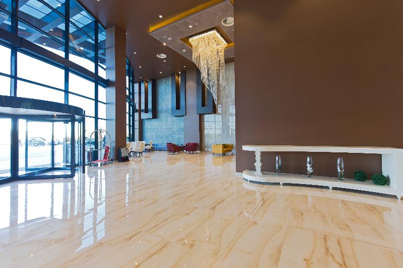 Euphoria Batumi Convention & Casino Hotel - Lobi