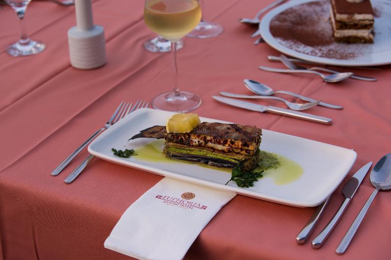 Euphoria Batumi Convention & Casino Hotel - Restoran