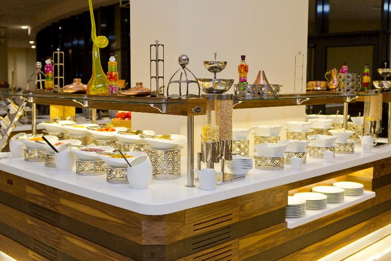 Euphoria Batumi Convention & Casino Hotel - Restoran